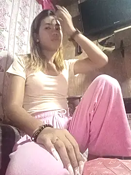Snapshot of Cutie_body11 chatting on 02/08/25, 10:08 Cutie body11 online show from 02/08/25, 10:08