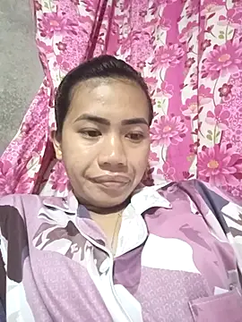 Snapshot of Cutie_body11 chatting on 03/04/25, 12:07 Cutie body11 online show from 03/04/25, 12:07