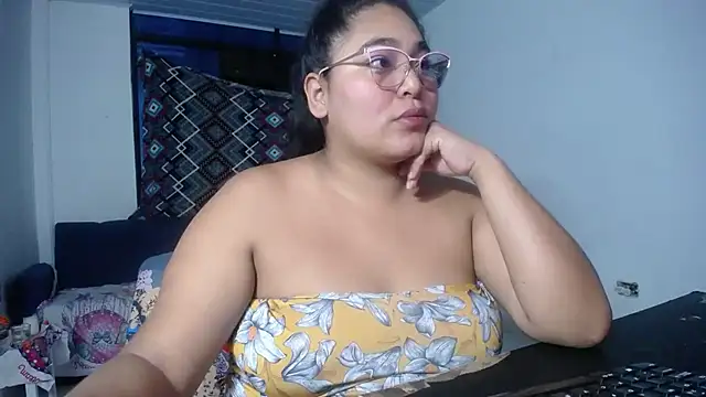 sirena 15 online show from 11/05/25, 04:59