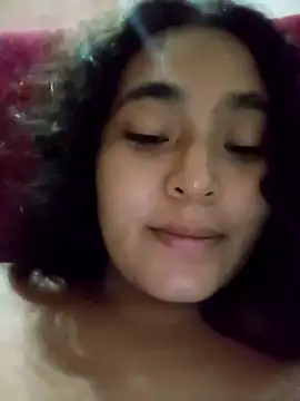 Snapshot of sirena_15 chatting on 03/18/25, 05:02 sirena 15 online show from 03/18/25, 05:02
