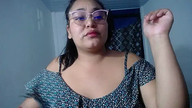 sirena 15 online show from 01/13/26, 02:04