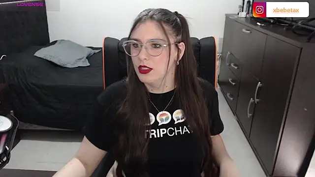 xxbbtaa online show from 12/18/25, 08:12