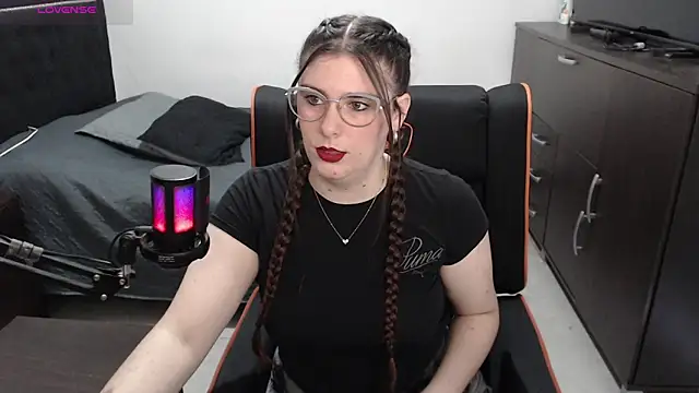 xxbbtaa online show from 04/18/26, 08:09