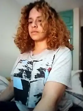 Snapshot of EmmaMelissa0521 chatting on 01/08/26, 02:50 EmmaMelissa0521 online show from 01/08/26, 02:50