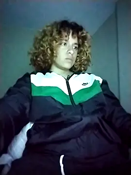 EmmaMelissa0521 online show from 02/05/26, 08:43