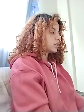 Snapshot of EmmaMelissa0521 chatting on 01/11/26, 09:33 EmmaMelissa0521 online show from 01/11/26, 09:33