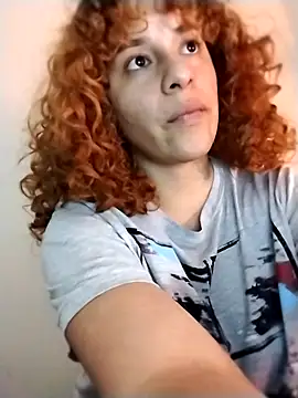 Snapshot of EmmaMelissa0521 chatting on 11/28/25, 11:38 EmmaMelissa0521 online show from 11/28/25, 11:38