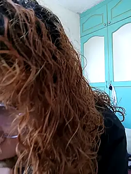 Snapshot of EmmaMelissa0521 chatting on 10/07/25, 04:41 EmmaMelissa0521 online show from 10/07/25, 04:41