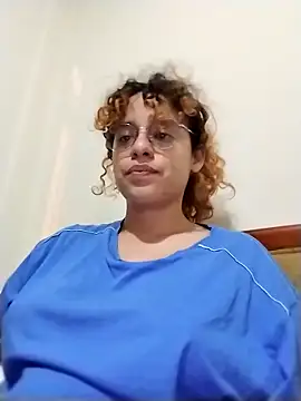 EmmaMelissa0521 online show from 03/03/26, 12:17