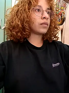 Snapshot of EmmaMelissa0521 chatting on 10/08/25, 04:47 EmmaMelissa0521 online show from 10/08/25, 04:47