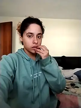 EmmaMelissa0521 online show from 03/10/26, 08:02