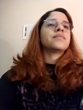 Snapshot of EmmaMelissa0521 chatting on 11/08/25, 01:53 EmmaMelissa0521 online show from 11/08/25, 01:53