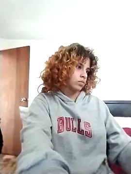 EmmaMelissa0521 online show from 03/18/26, 04:19