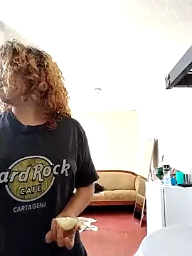 EmmaMelissa0521 online show from 04/01/26, 03:42