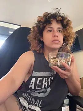 EmmaMelissa0521 online show from 04/13/26, 02:32