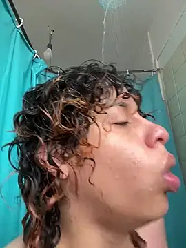 EmmaMelissa0521 online show from 04/17/26, 01:25