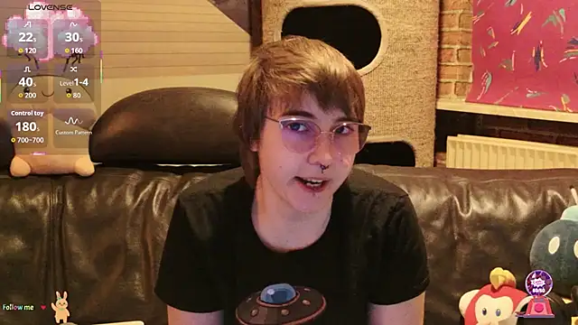 GamerGirl Eve online show from 10/28/25, 07:24