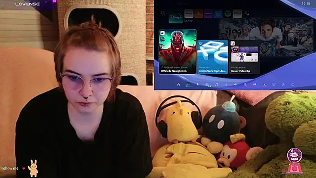 GamerGirl Eve online show from 11/25/25, 06:19