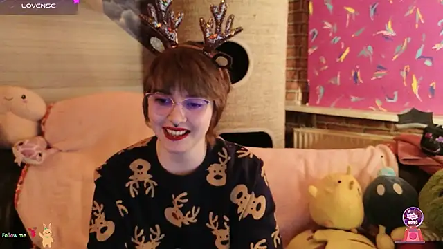 GamerGirl Eve online show from 11/21/25, 06:18