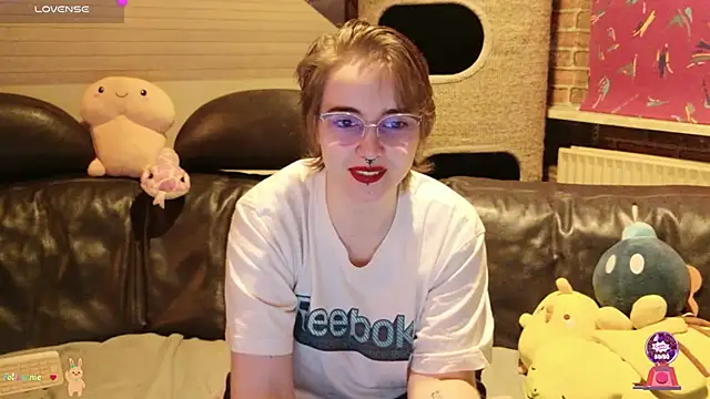 GamerGirl Eve online show from 11/13/25, 07:18