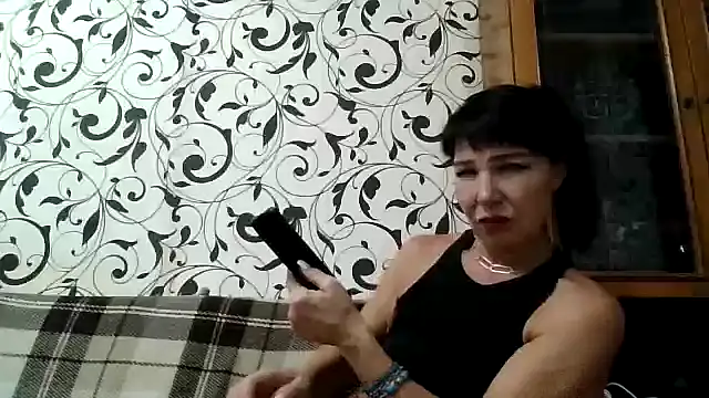 Snapshot of JeaneDavis chatting on 09/11/25, 03:12 JeaneDavis online show from 09/11/25, 03:12