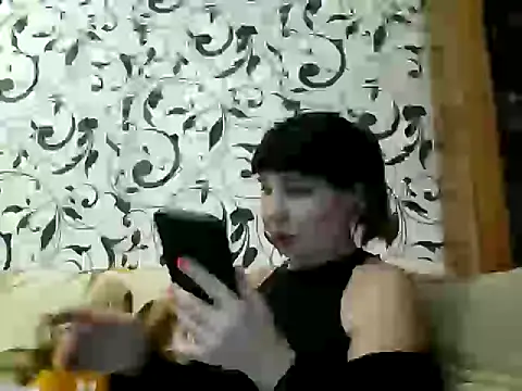 JeaneDavis online show from 11/19/25, 04:51