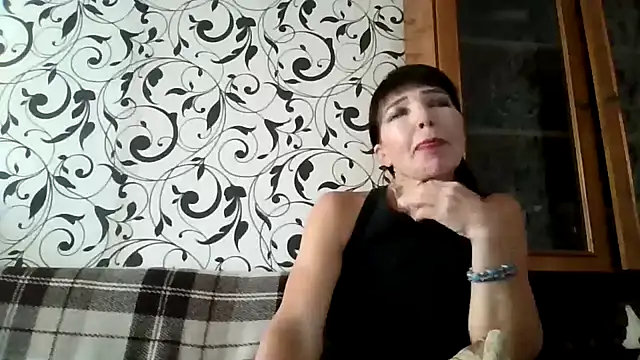 Snapshot of JeaneDavis chatting on 09/17/25, 11:01 JeaneDavis online show from 09/17/25, 11:01