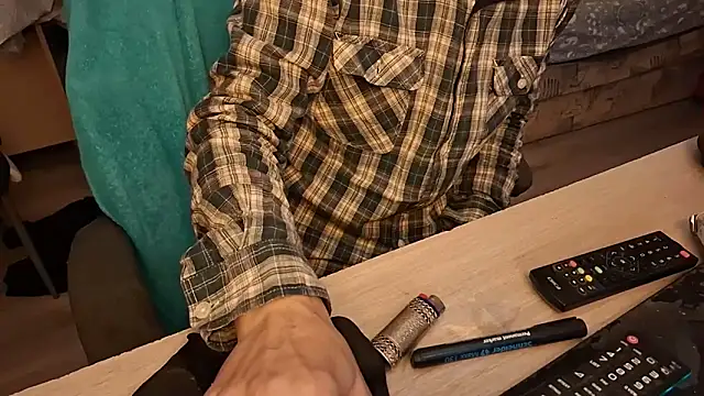 Snapshot of Danyell_K287 chatting on 03/02/25, 06:24 Danyell K287 online show from 03/02/25, 06:24