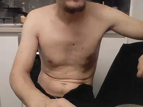 Snapshot of Danyell_K287 chatting on 09/10/25, 08:19 Danyell K287 online show from 09/10/25, 08:19