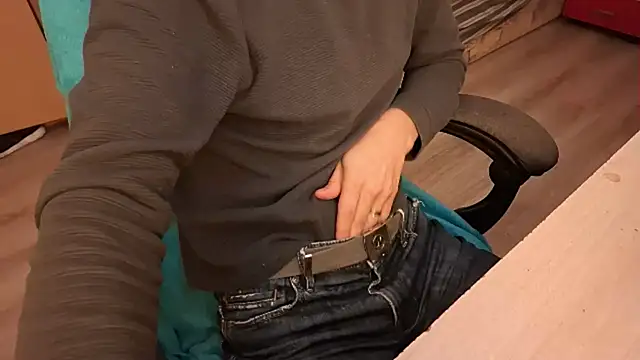 Snapshot of Danyell_K287 chatting on 12/14/24, 03:58 Danyell K287 online show from 12/14/24, 03:58