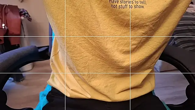 Snapshot of Danyell_K287 chatting on 10/13/25, 12:51 Danyell K287 online show from 10/13/25, 12:51