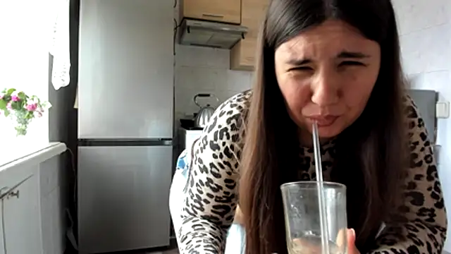 Snapshot of MiaMarrone chatting on 05/30/26, 01:39 MiaMarrone online show from 05/30/26, 01:39