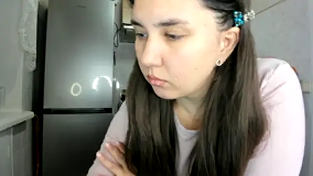 MiaMarrone online show from 01/05/26, 06:44