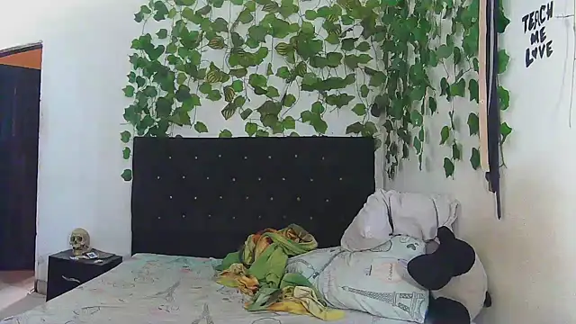 caribbeanlover1 online show from 02/21/26, 01:24