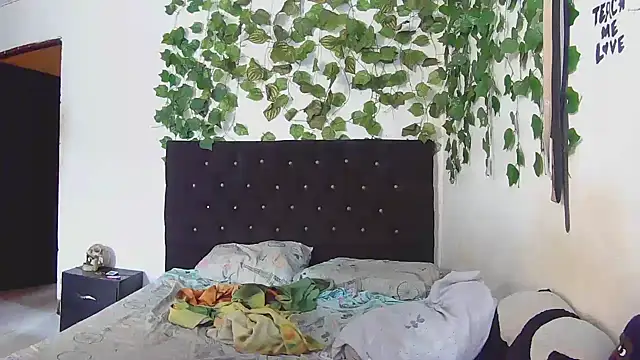 caribbeanlover1 online show from 03/01/26, 01:22