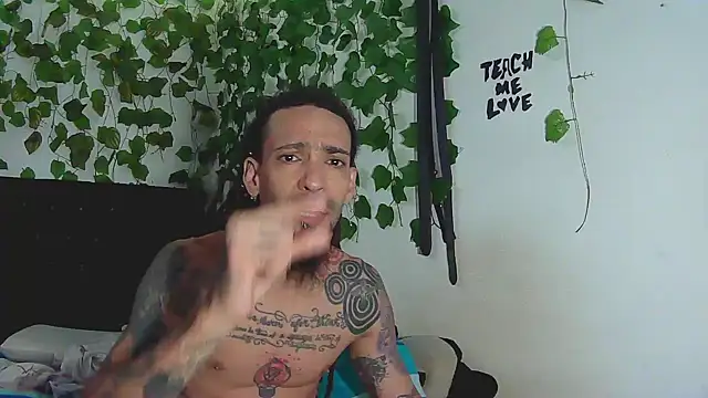 caribbeanlover1 online show from 10/08/25, 11:45