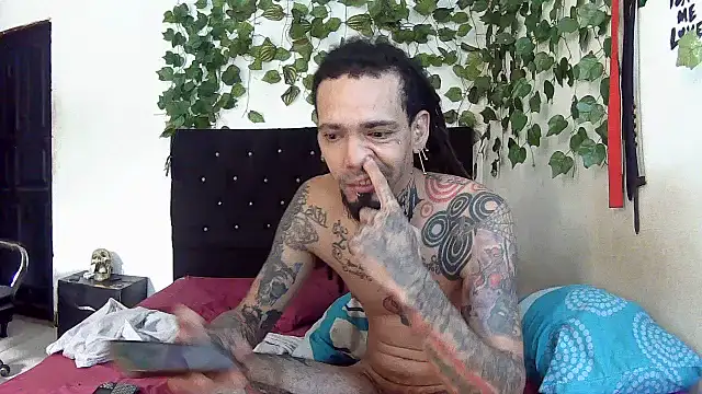Snapshot of caribbeanlover1 chatting on 06/07/26, 02:00 caribbeanlover1 online show from 06/07/26, 02:00