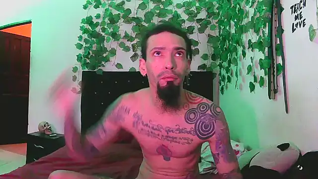 caribbeanlover1 online show from 11/04/25, 11:14