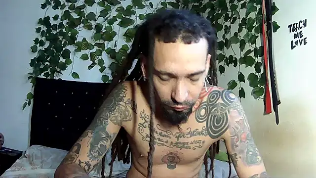 Snapshot of caribbeanlover1 chatting on 07/11/26, 01:55 caribbeanlover1 online show from 07/11/26, 01:55