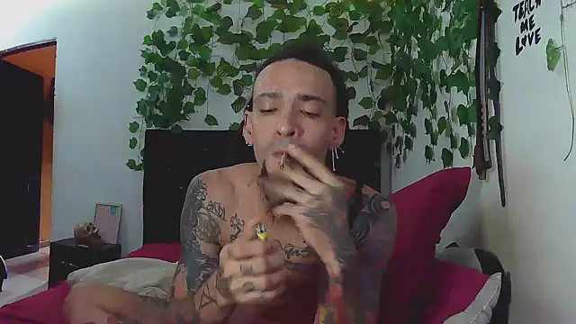 caribbeanlover1 online show from 11/11/25, 12:22