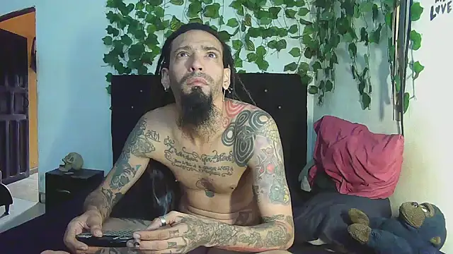 caribbeanlover1 online show from 04/08/26, 12:50