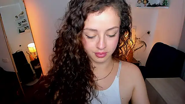 Cassandra Caiin online show from 03/15/26, 10:06