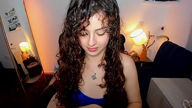 Cassandra Caiin online show from 03/24/26, 09:15