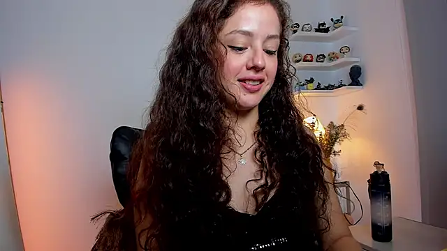 Cassandra Caiin online show from 11/09/25, 01:59