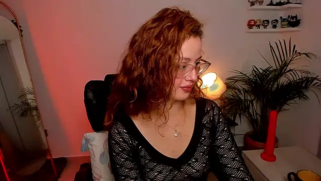 Cassandra Caiin online show from 03/17/25, 12:21