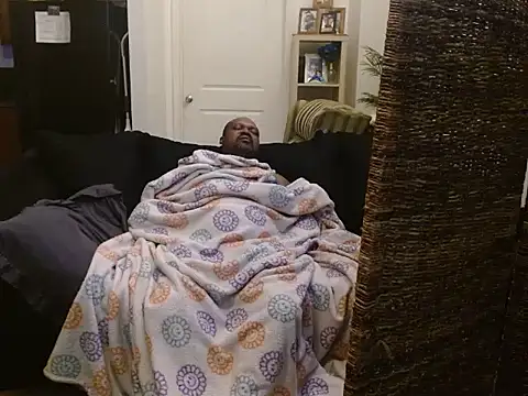 realninafame online show from 10/13/25, 03:52