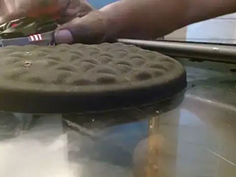 realninafame online show from 10/19/25, 06:05