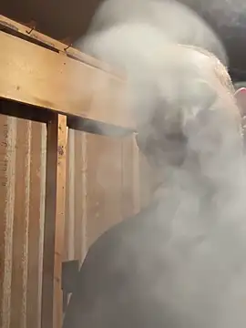 Snapshot of smokeymt420 chatting on 11/26/25, 08:53 smokeymt420 online show from 11/26/25, 08:53