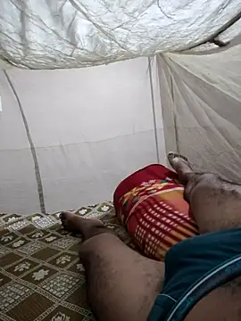 Snapshot of Kubera_The_Maharaj chatting on 10/15/25, 01:52 Kubera The Maharaj online show from 10/15/25, 01:52