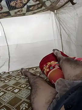 Snapshot of Kubera_The_Maharaj chatting on 11/30/25, 10:05 Kubera The Maharaj online show from 11/30/25, 10:05